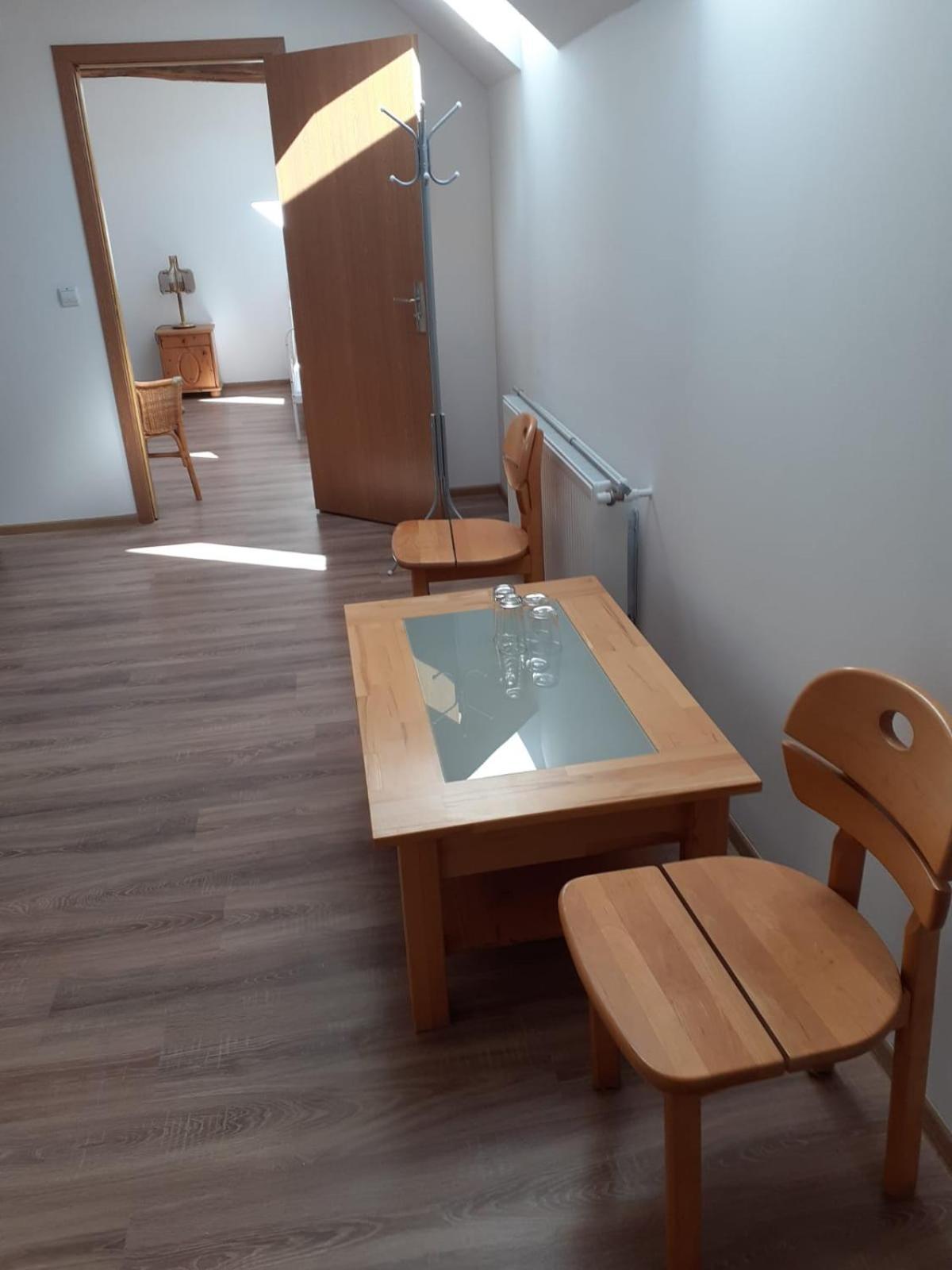 Casa Bunicii Hotel Sasca Montană Eksteriør billede